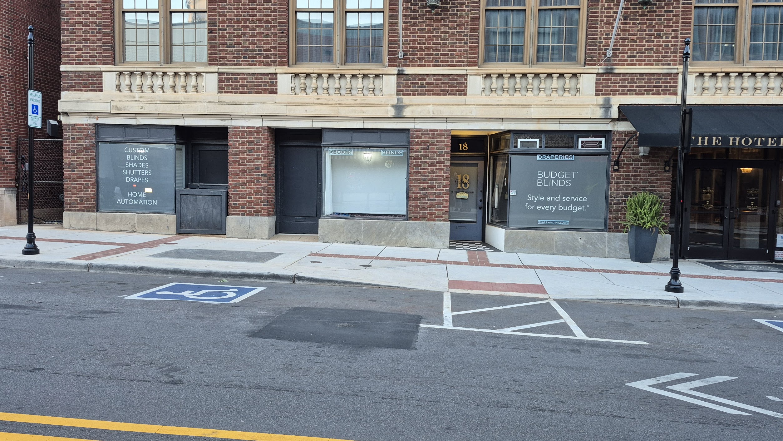 Budget Blinds storefront NE Union