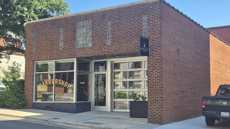 Market Street Barbers storefront closeup